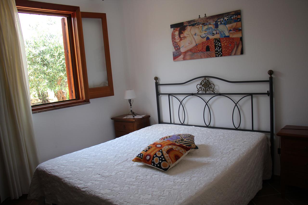 Uliveto House Bed & Breakfast Castellammare del Golfo Bagian luar foto