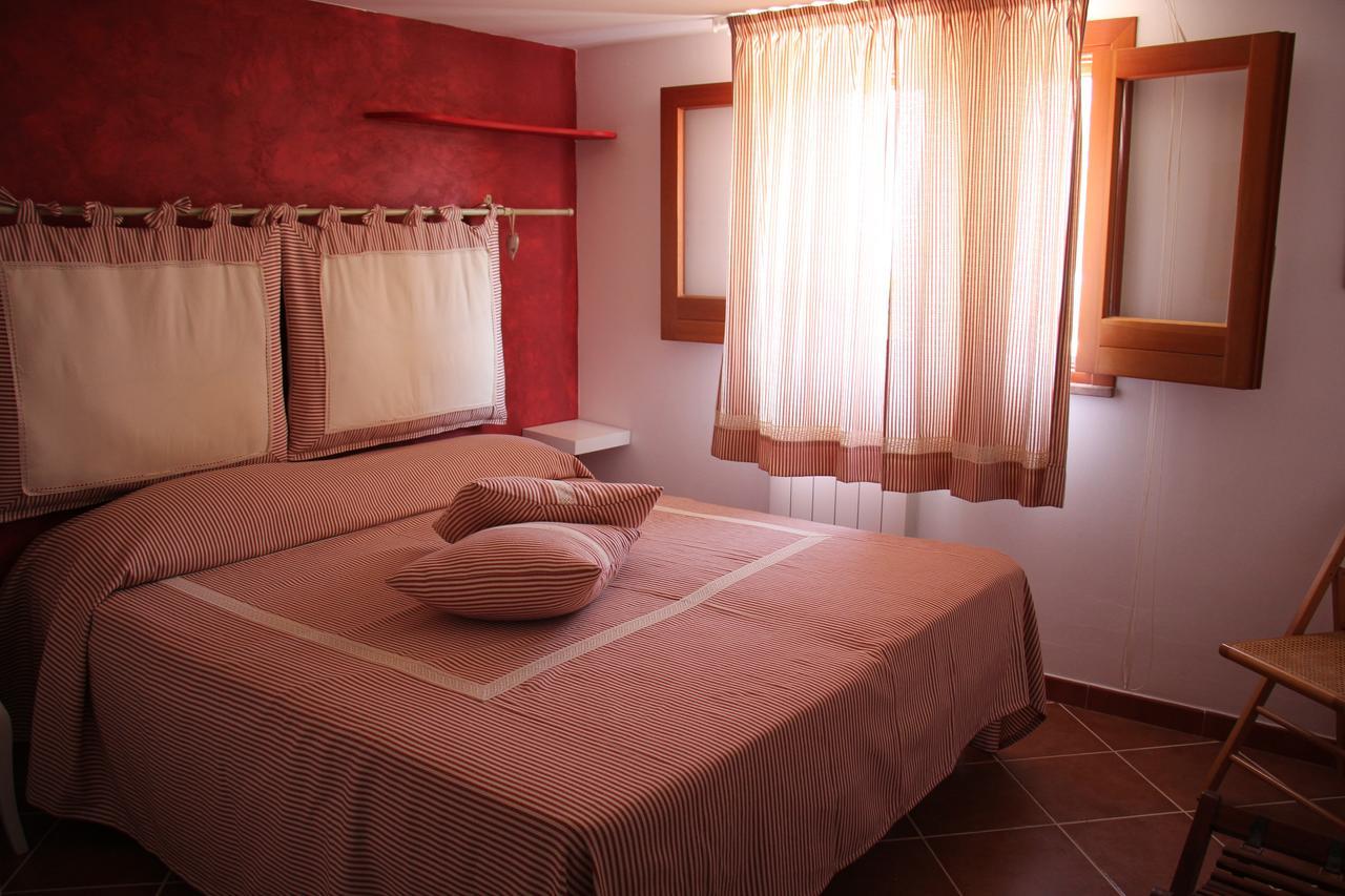 Uliveto House Bed & Breakfast Castellammare del Golfo Bagian luar foto
